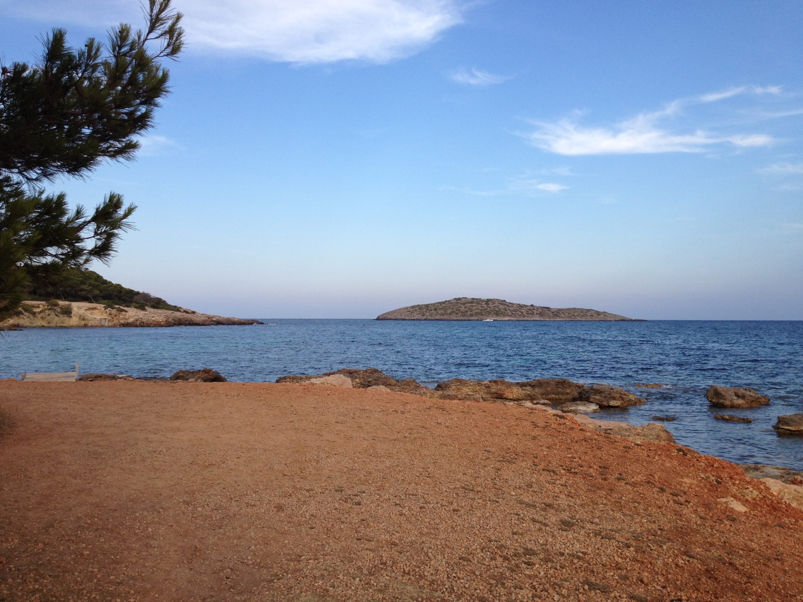 Auguriamo a tutte e tutti buon riposo e buone ferie. Noi riapriamo il 27 agosto. Arci Liguria