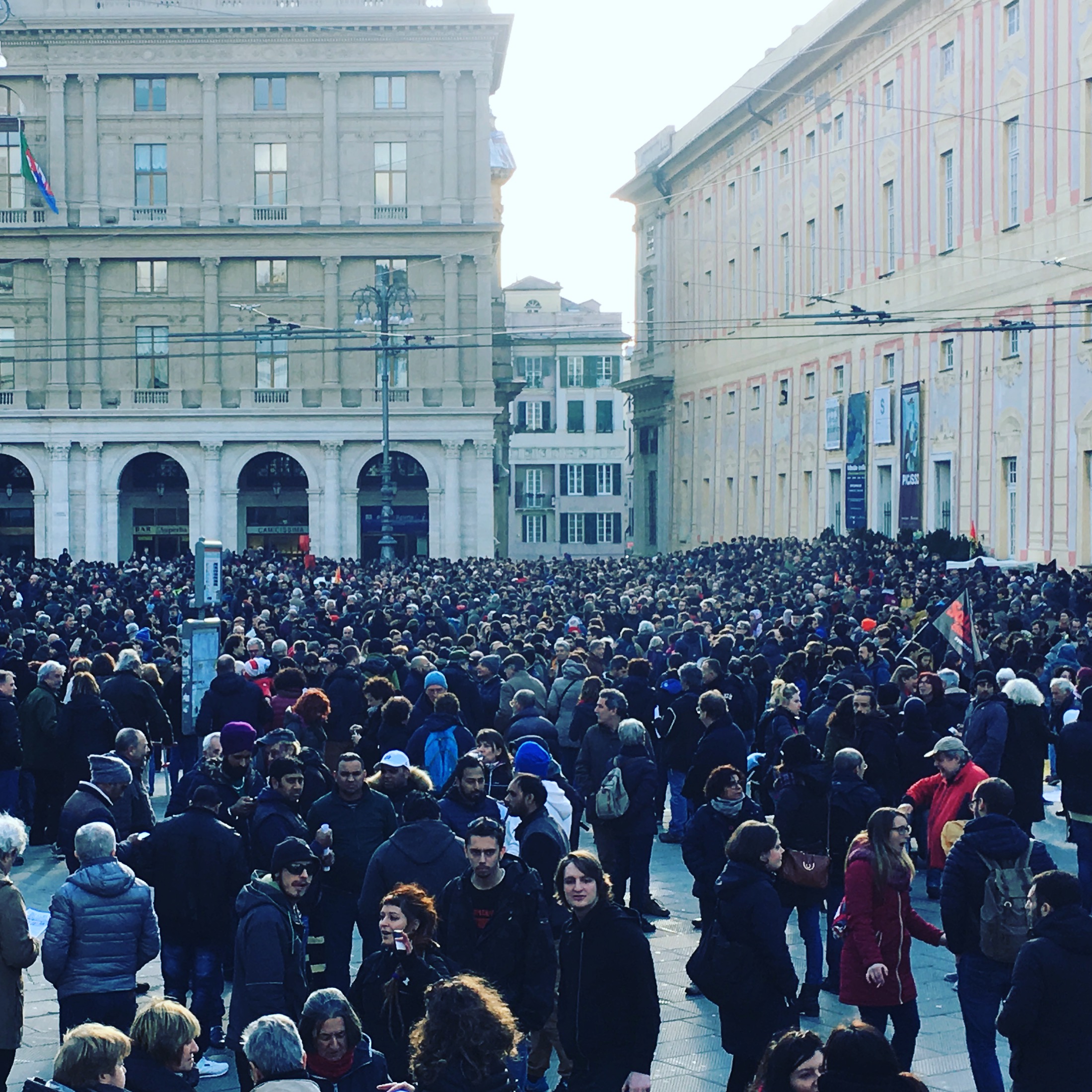 Sabato e Domenica a Genova e Sestri Levante migliaia di cittadini in difesa della democrazia e della Costituzione
