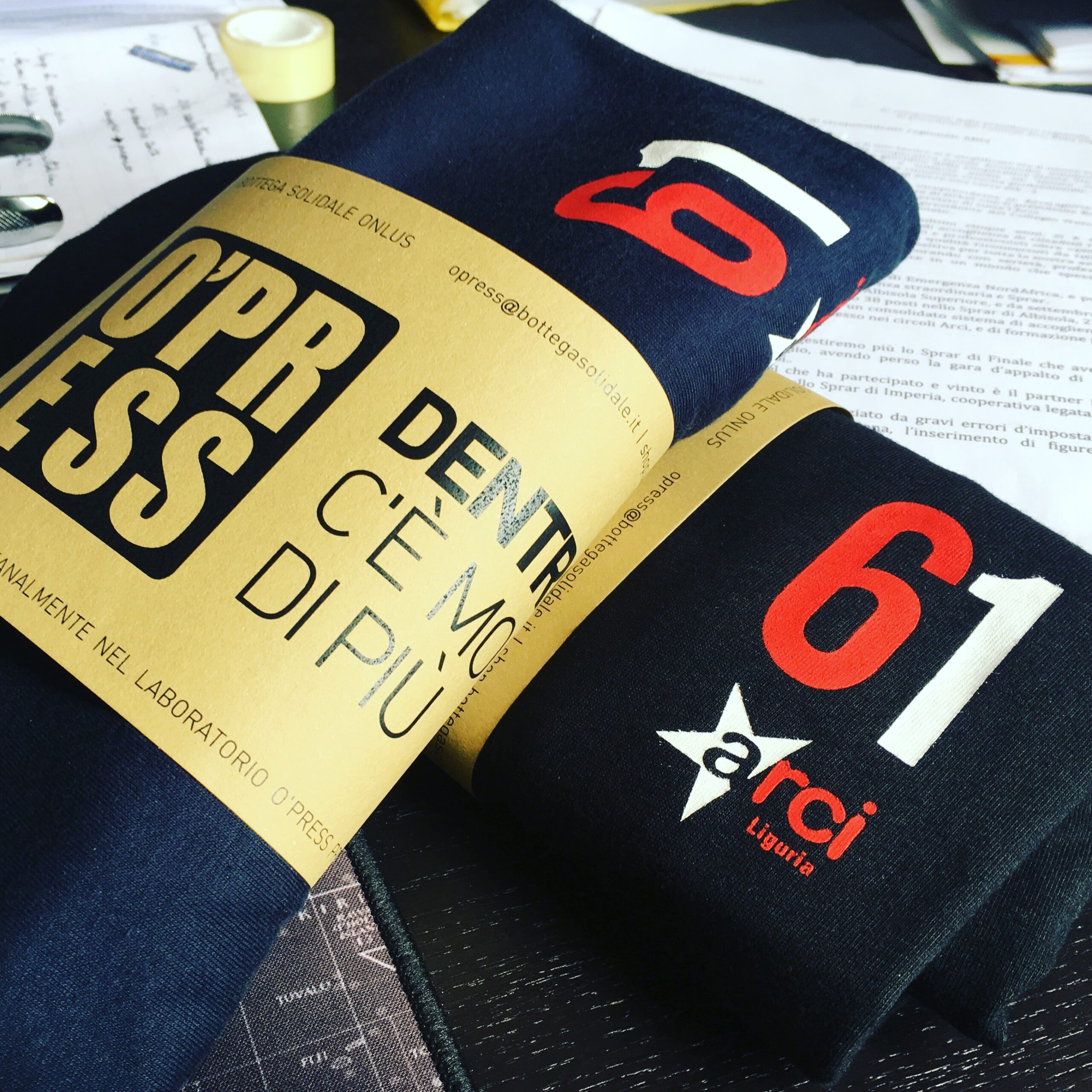 Le magliette del 61° anniversario Arci disponibili al comitato Regionale.