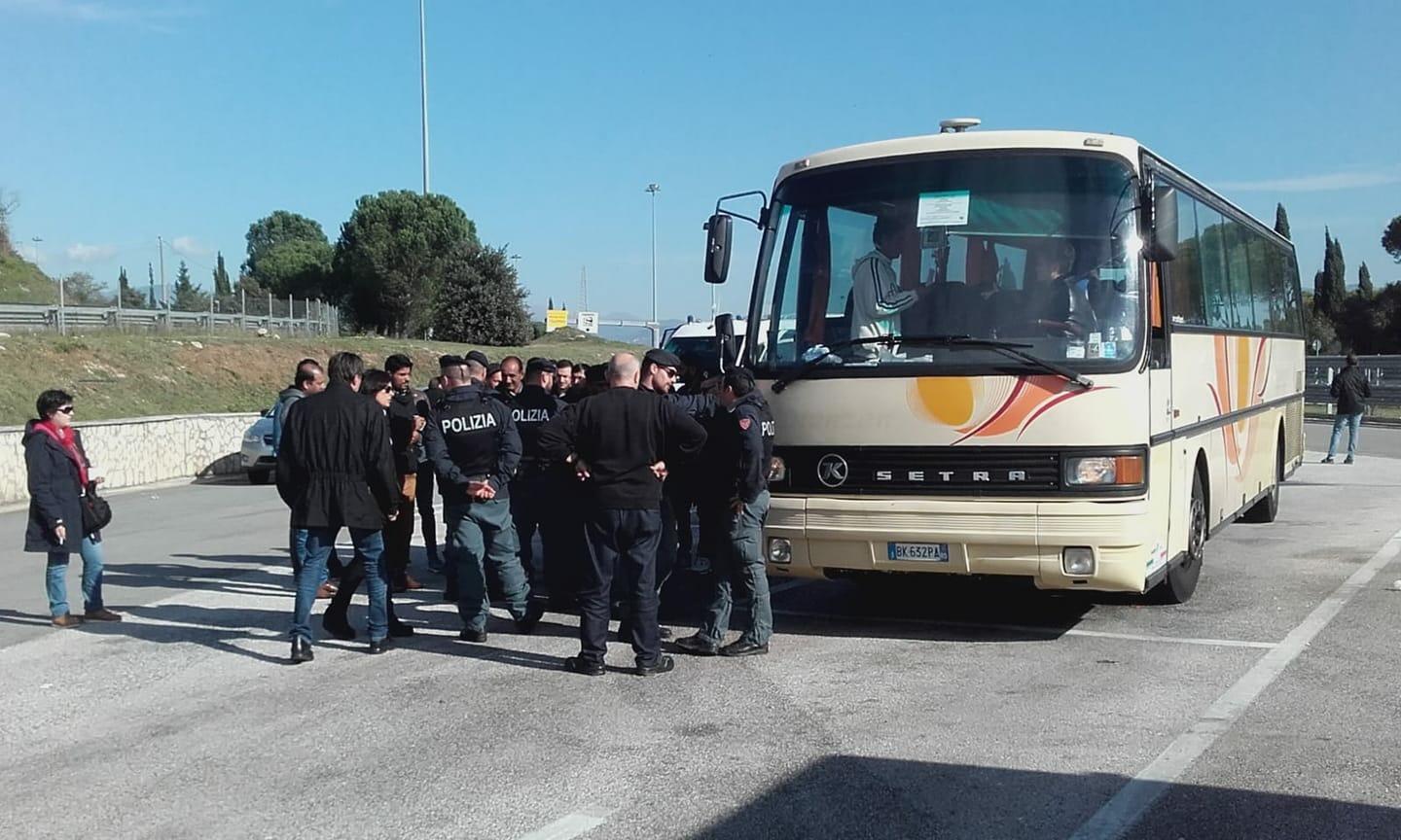 Le cose gravi rimangono gravi. Sempre. La denuncia di Arci Liguria.