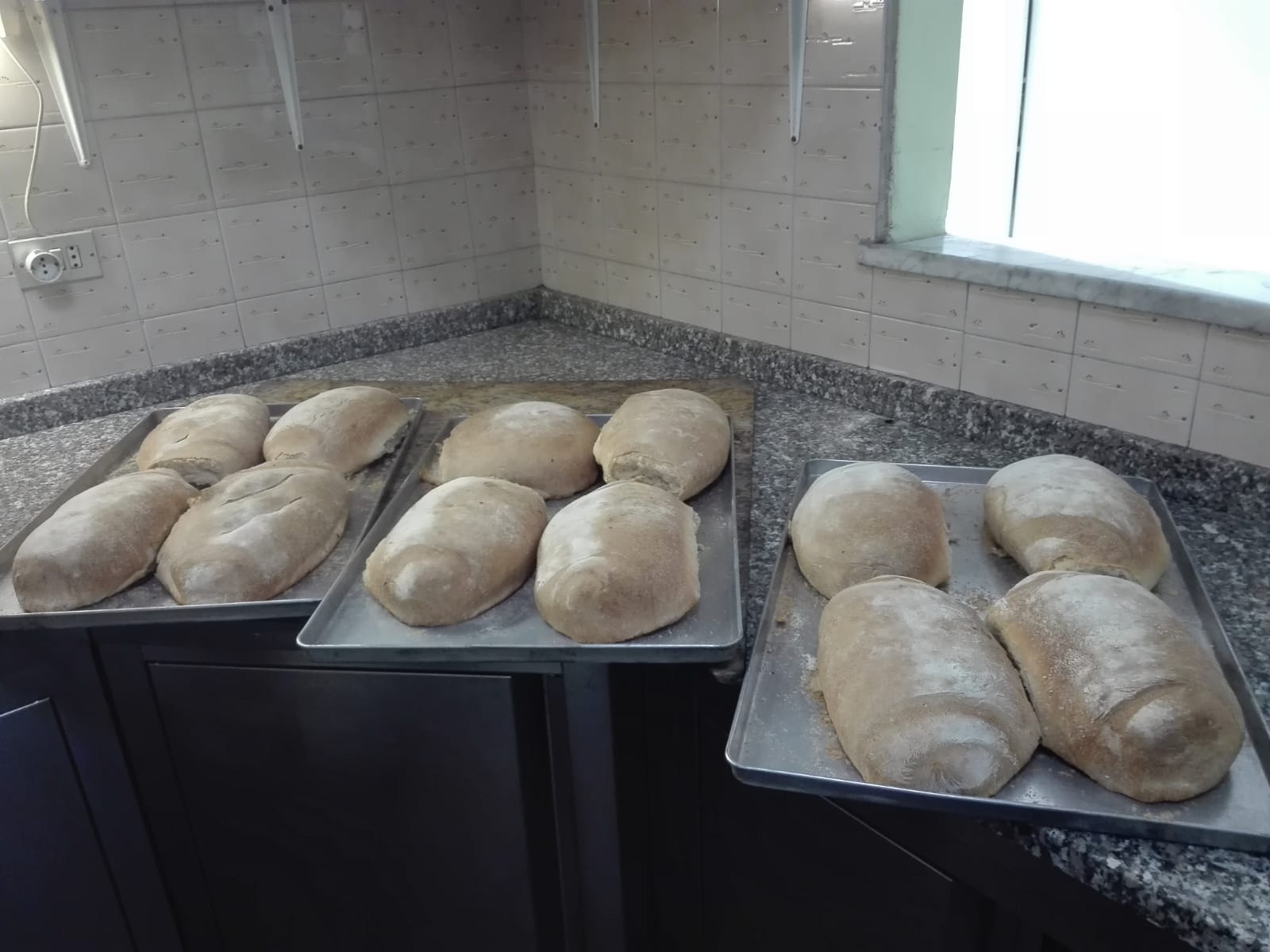 Condividiamo il pane: inclusione e solidarietà.